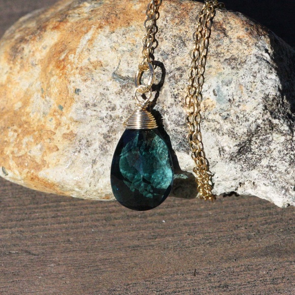 Handmade London Blue Topaz Pendant 14K Yellow Gold Filled - Picture 1 of 6